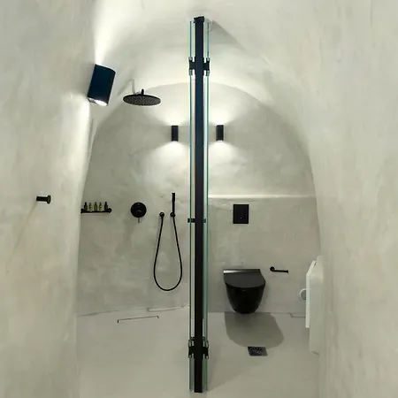 Neoma Luxury Aparthotel