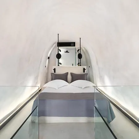 Neoma Luxury Aparthotel *