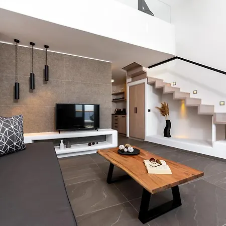 Apartahotel Neoma Luxury *