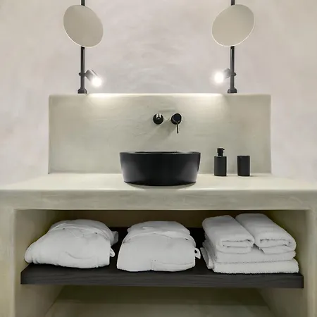 Neoma Luxury